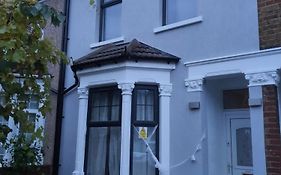 Daniari Guest Rooms Bed & Breakfast Erith United Kingdom